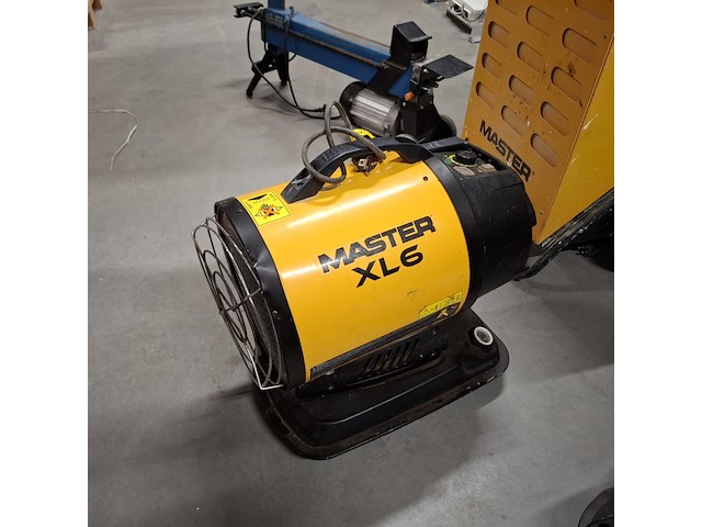 9x tuin en elektrische gereedschap , o.a. makita, master, dolmar - afbeelding 3 van  44