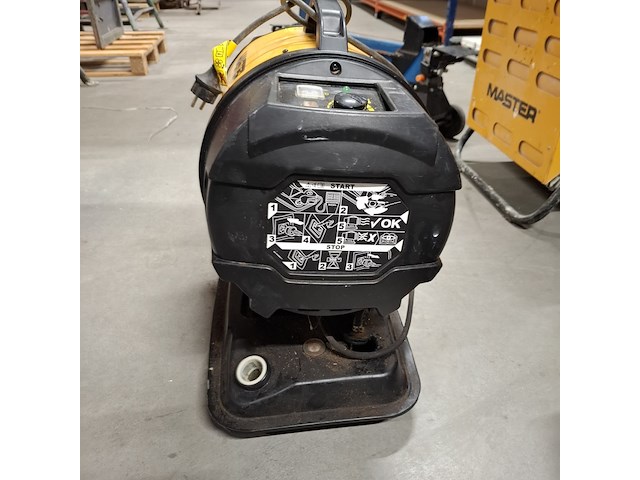 9x tuin en elektrische gereedschap , o.a. makita, master, dolmar - afbeelding 5 van  44