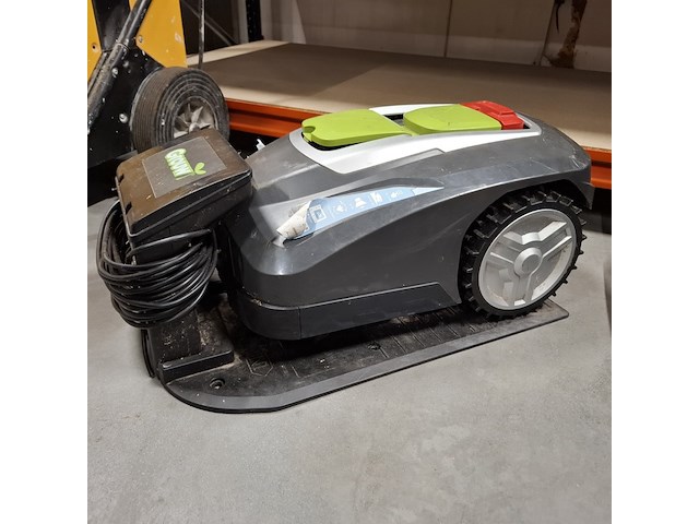 9x tuin en elektrische gereedschap , o.a. makita, master, dolmar - afbeelding 9 van  44