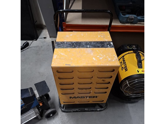 9x tuin en elektrische gereedschap , o.a. makita, master, dolmar - afbeelding 42 van  44