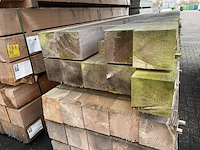 9x vuren balken fijnbezaagd, 200x200mm, lengte 400cm - afbeelding 3 van  3