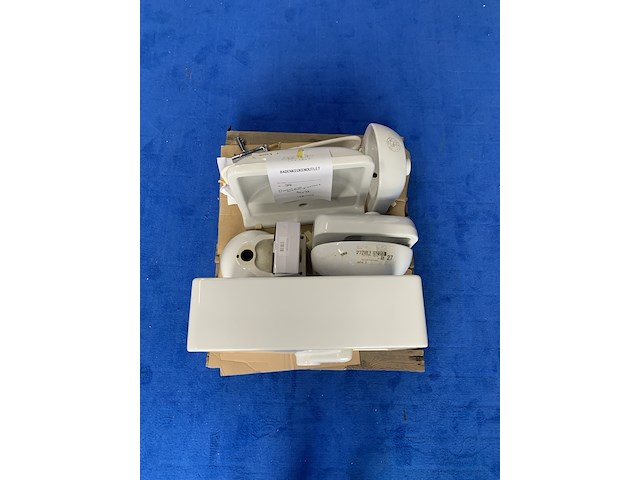 9x wasbak | wastafel | planchet | toiletrolhouder | kraan, duravit | ideal standard | villeroy & boch | saniclear talpa, wit - afbeelding 3 van  4