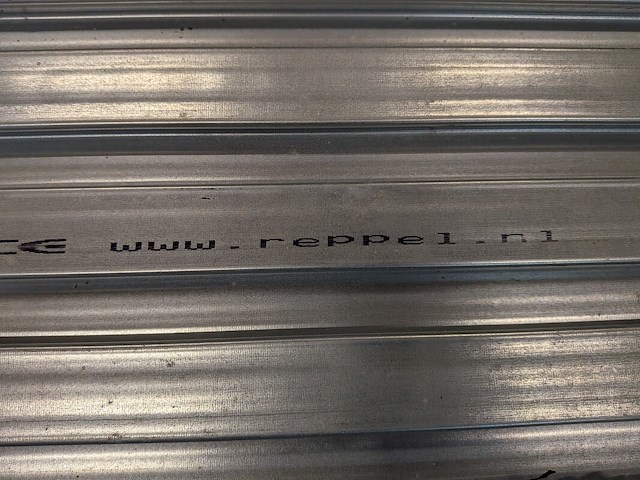 9x zwaluwstaartplaat lewis, bouwjaar 2023 - afbeelding 3 van  11