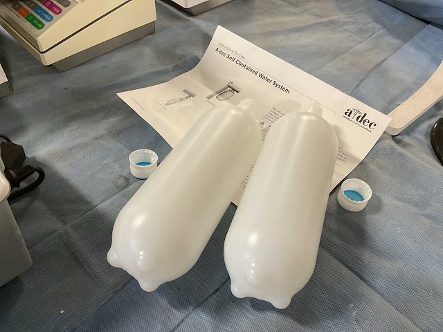 A-dec self-contained water system (10x) - afbeelding 3 van  5