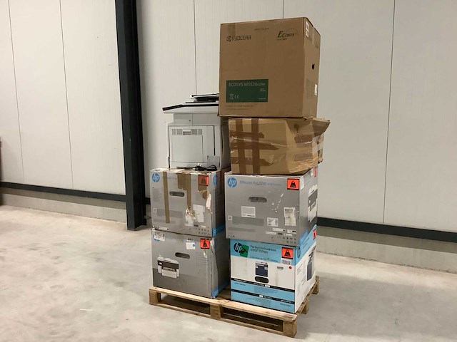 A-merk - retourgoederen (7x) - afbeelding 1 van  7