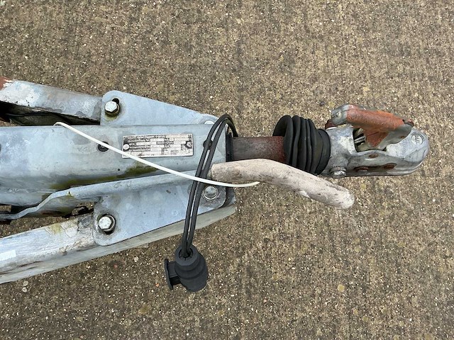 A. tack b-2700-2 machinetransporter - afbeelding 9 van  18