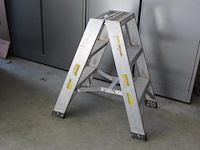 A-trap dirks met 2x3 treden.