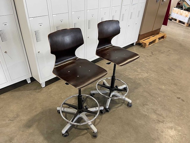 A2s furnishing systems - sz - verrijdbare in hoogte verstelbare werkplaats/tekenkamer stoel (2x) - afbeelding 2 van  4