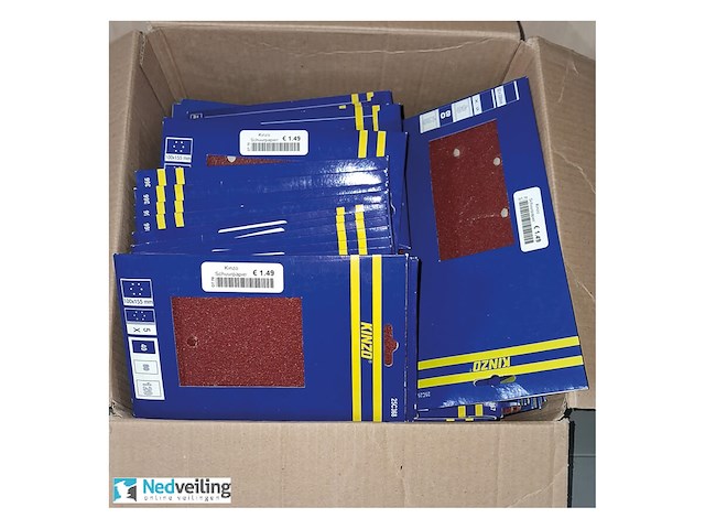 A4 doos vol kinzo schuurpapier - afbeelding 2 van  3