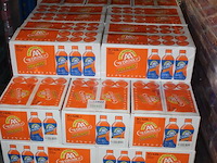 Aa-drink high energy. 34 dozen a 24 stuks op pallet. 816 flesjes a 0,33 cl. tht 4-26. bod is inclusief 122,... - afbeelding 2 van  2