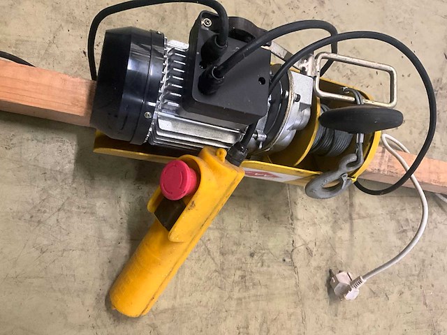 Aa lift - elektrische takel - 125 / 250 kg - kabellier - afbeelding 7 van  7