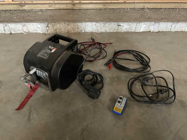 Aa-lift elektrische lier - afbeelding 1 van  4