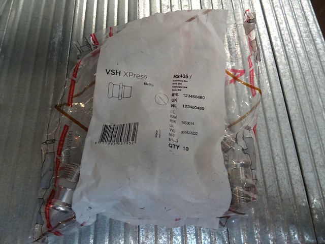 Aalberts - xpress 18xr1/2 - r2405 - koppelstuk puntstuk (20x) - afbeelding 1 van  1