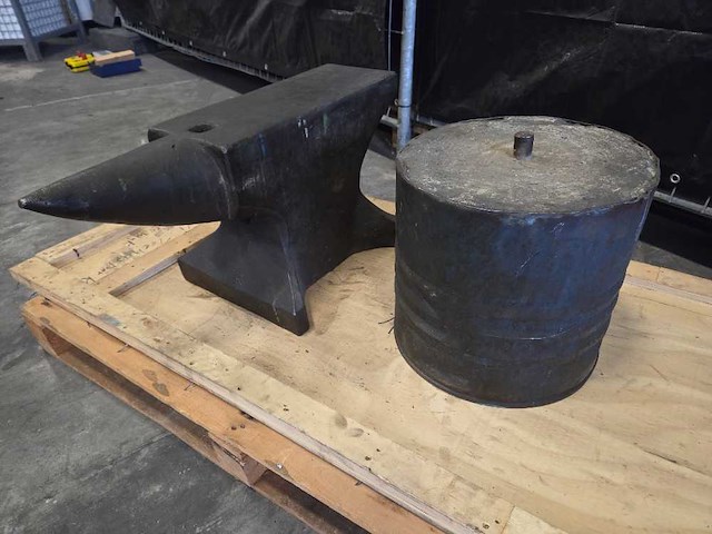 Aambeeld - overige plaatbewerkingsmachines - afbeelding 4 van  4