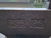 Aambeeld op onderstel - afbeelding 3 van  5