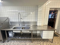 Aan- en afvoertafel met spoelbak - afbeelding 1 van  6