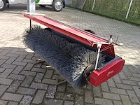 Aanbouw veegborstel, timan, kost120h, 2013