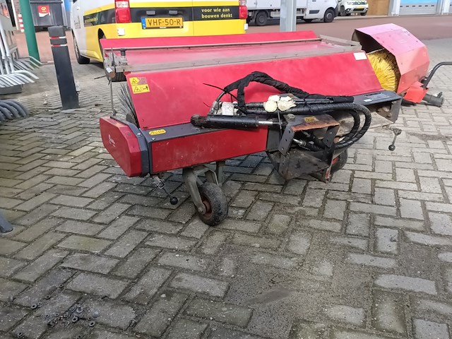 Aanbouw veegborstel, timan, kost120h, 2013 - afbeelding 4 van  9