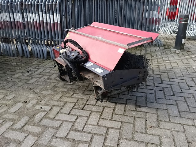 Aanbouw veegborstel, timan, kost120h, 2013 - afbeelding 5 van  9