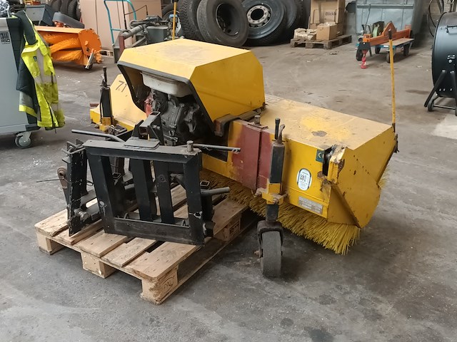 Aanbouw veegmachine, jongerius, j60ml, 2001 - afbeelding 4 van  7