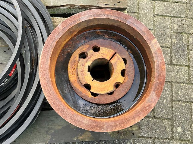 Aandrijf poelie & aandrijfriem - afbeelding 3 van  7