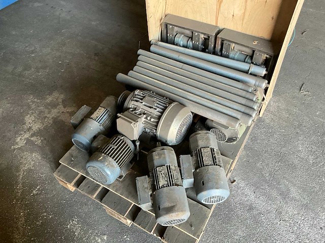 Aandrijfmotor (6x) - afbeelding 2 van  9