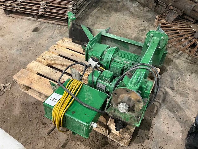 Aandrijfmotor - afbeelding 1 van  6