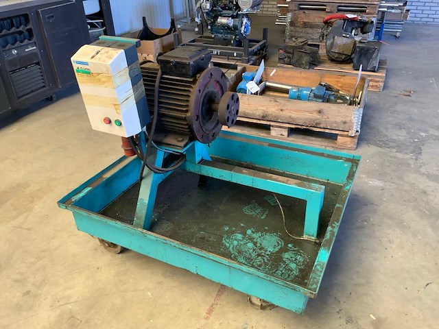 Aandrijfmotor - afbeelding 1 van  3