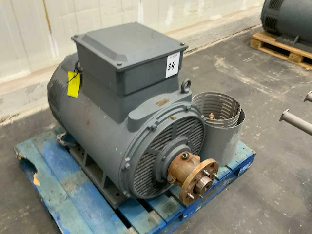 Aandrijfmotor - afbeelding 3 van  7