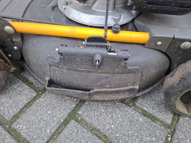 Aangedreven motormaaier stiga multiclip, st140 , bouwjaar 2021 - afbeelding 8 van  9