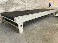 Aangedreven textielrollen en schuim transportband - afbeelding 1 van  6