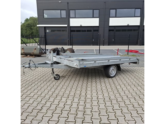 Aanhanger, hapert, al - afbeelding 1 van  12