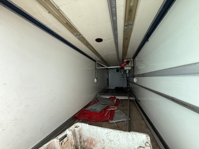 Aanhanger, marktkraam - afbeelding 6 van  9