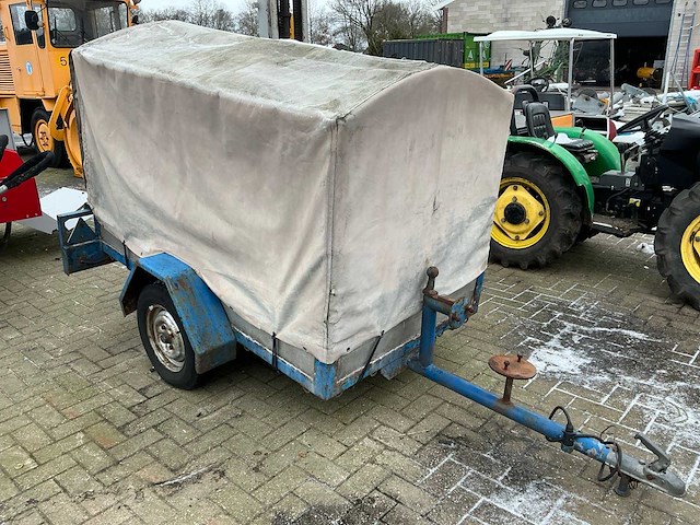 Aanhanger met huif - afbeelding 2 van  5
