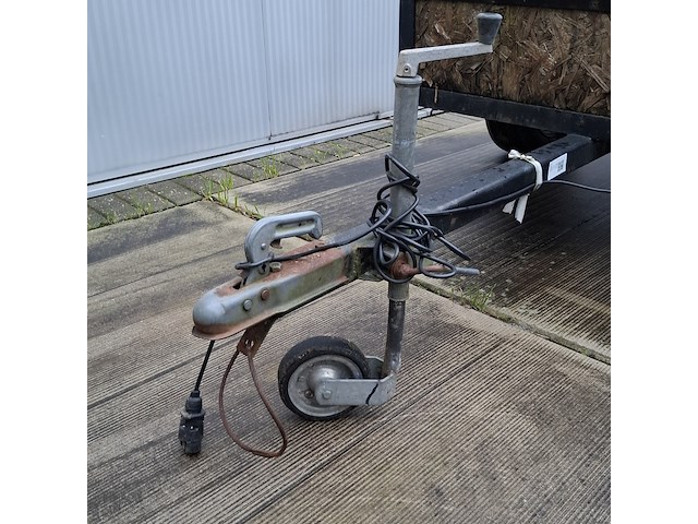 Aanhanger met inhoud - afbeelding 2 van  18