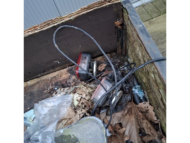 Aanhanger met inhoud - afbeelding 9 van  18