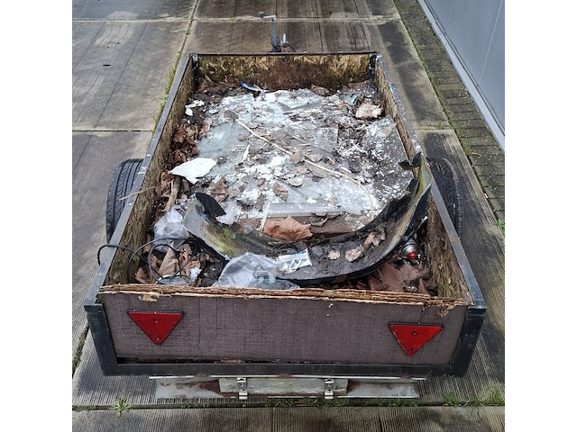 Aanhanger met inhoud - afbeelding 15 van  18