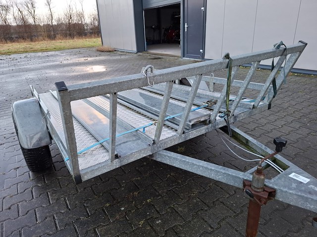 Aanhanger voor 3 motoren - afbeelding 5 van  6