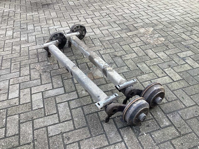 Aanhangeras 1350kg (2x) - afbeelding 1 van  9
