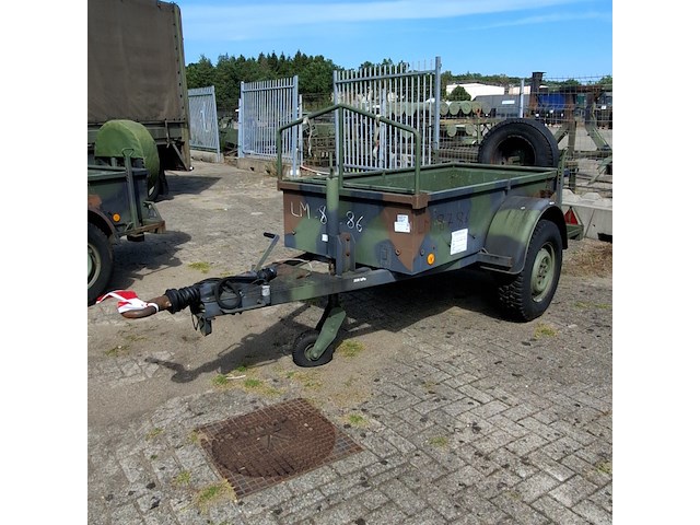 Aanhangwagen, aarding, 99200 - afbeelding 1 van  13