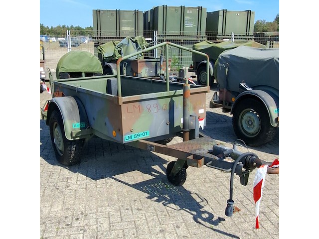Aanhangwagen, aarding, 99200 - afbeelding 9 van  15