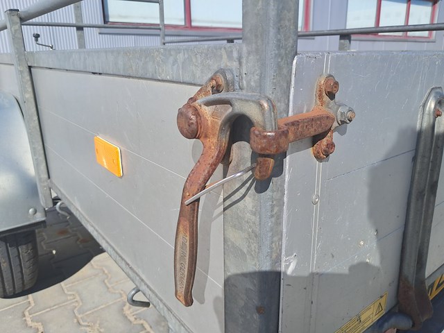 Aanhangwagen, hapert, r13 40 - afbeelding 9 van  23