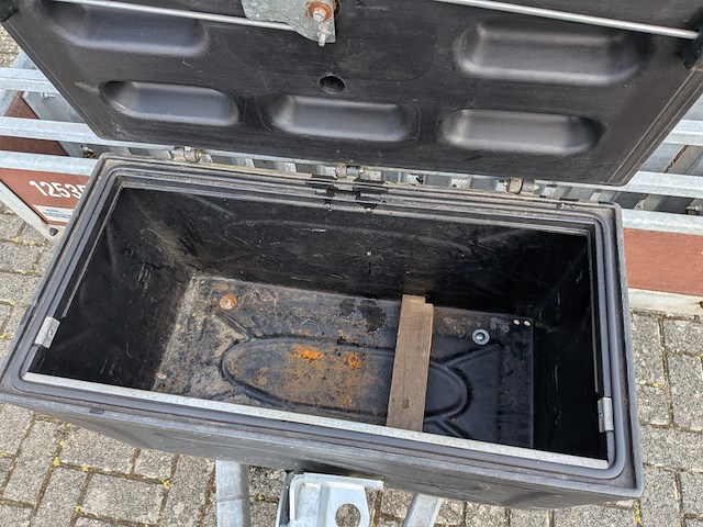 Aanhangwagen, harda, de 12, 2001 - afbeelding 3 van  19