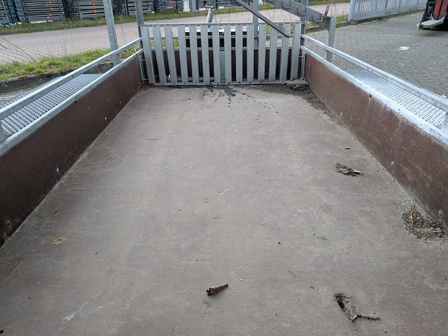 Aanhangwagen, harda, de 12, 2001 - afbeelding 5 van  19