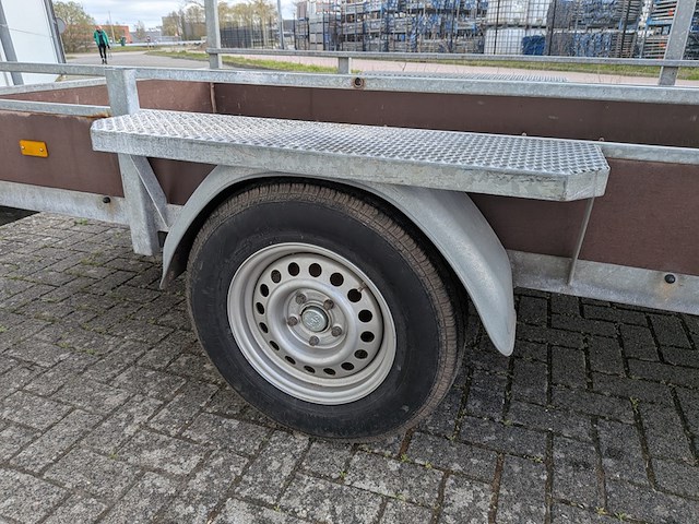 Aanhangwagen, harda, de 12, 2001 - afbeelding 9 van  19