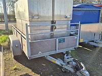 Aanhangwagen met bak en olieschermen, vawe, 2000