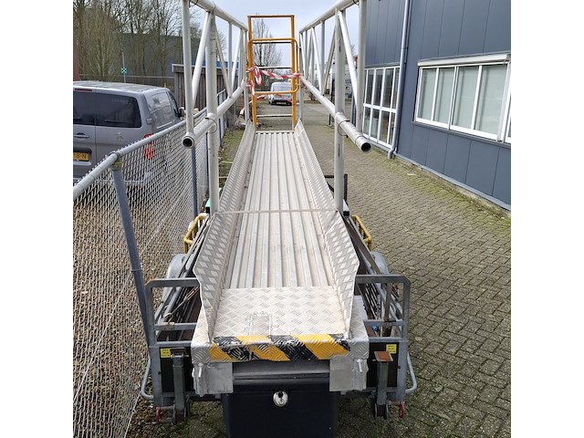 Aanhangwagen met bordes al-ko - afbeelding 5 van  25