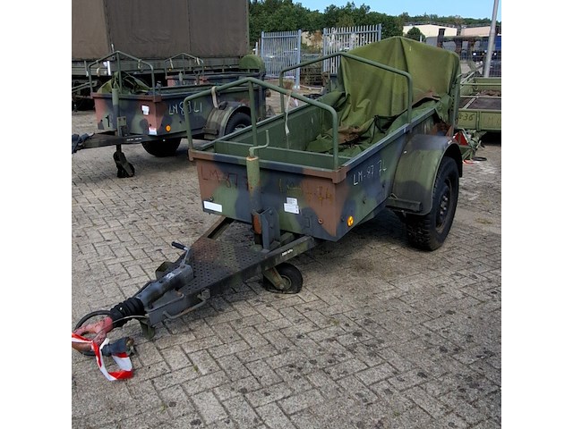 Aanhangwagen met huif, aarding, 2017 - afbeelding 1 van  12