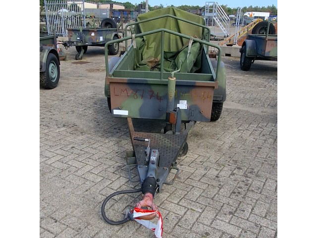 Aanhangwagen met huif, aarding, 2017 - afbeelding 5 van  12