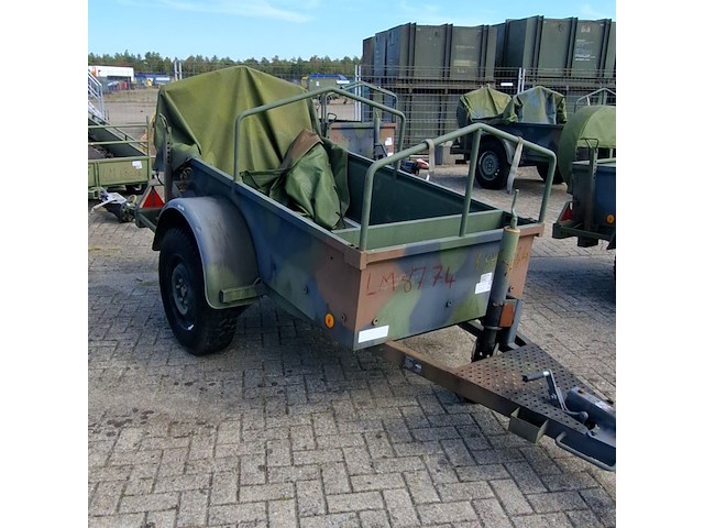 Aanhangwagen met huif, aarding, 2017 - afbeelding 6 van  12